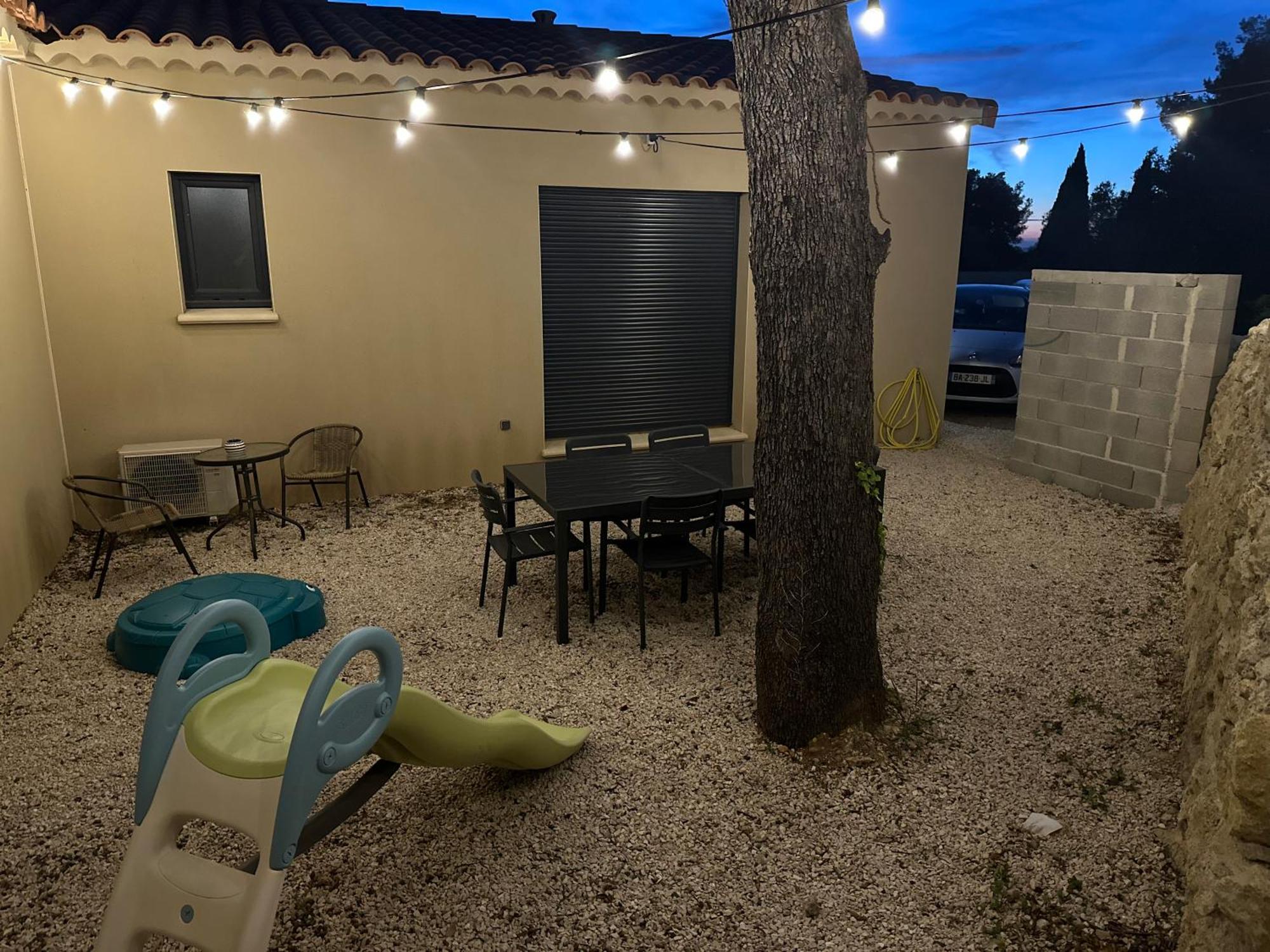 Maison T3 Dans Un Village Calme Saint-Mitre-les-Remparts Esterno foto